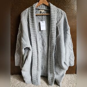 Promesa Gray Women's Sweater